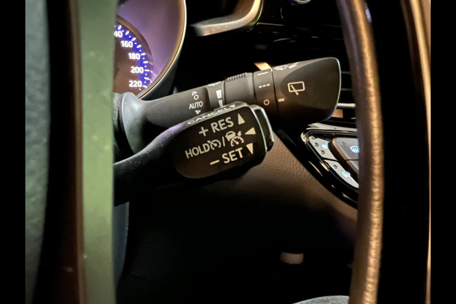 Toyota C-HR 1.8 Hybrid Bi-Tone NAVI/LED/DAB/CRUISE/ECC/PDC/CARPLAY/CAM///