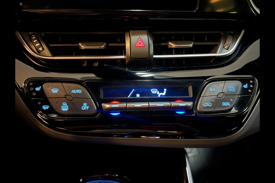 Toyota C-HR 1.8 Hybrid Bi-Tone NAVI/LED/DAB/CRUISE/ECC/PDC/CARPLAY/CAM///
