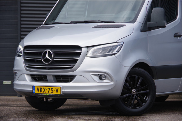 Mercedes-Benz Sprinter 319 3.0 CDI V6 L2H2 AUT. LED, 3.5T TREKHAAK, 360 CAMERA, ADAPT. CRUISE, MBUX 10'', NAVI, CLIMA, PARKEERSENSOREN