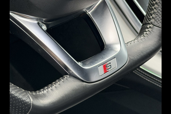 Audi Q7 60 TFSI e 335Kw Competition S-line Luchtvering Led Leder Camera Pdc Bose Adapt-Cruise Memory Seats