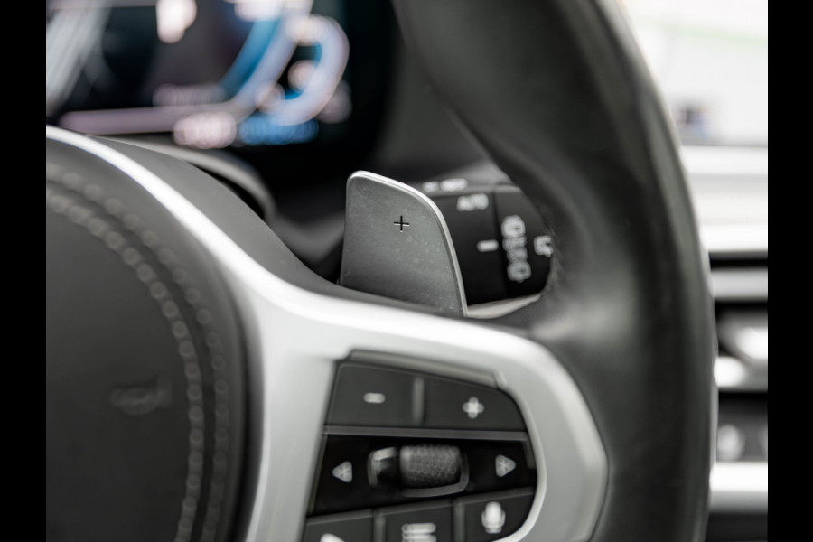 BMW X5 xDrive45e M-Sport - Pano - Comfortzetels - Trekhaak - Ventilatie + Massagezetels