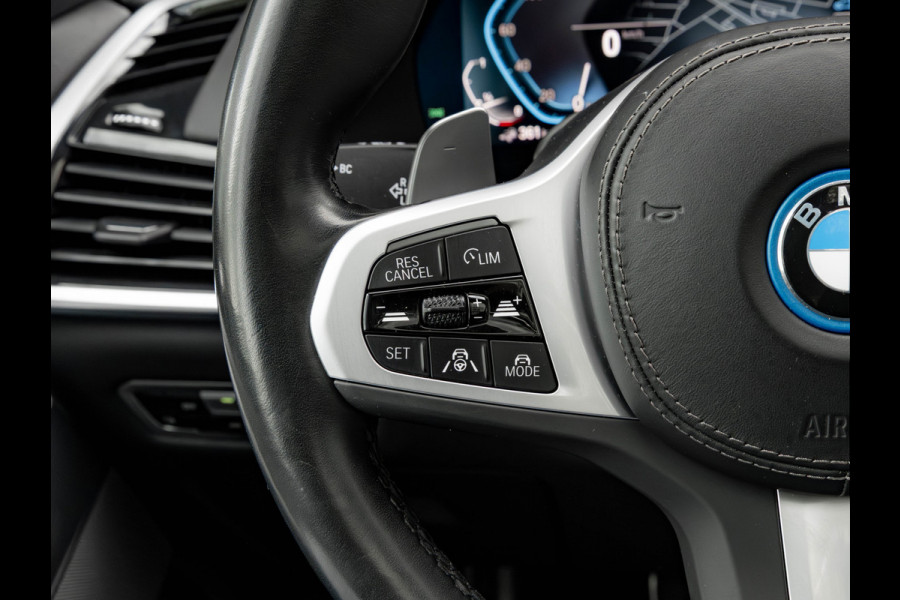 BMW X5 xDrive45e M-Sport - Pano - Comfortzetels - Trekhaak - Ventilatie + Massagezetels