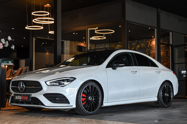 Mercedes-Benz CLA-Klasse 200 4MATIC AMG. Pano, HUD, Keyless, Camera, CarPlay, Sfeer!