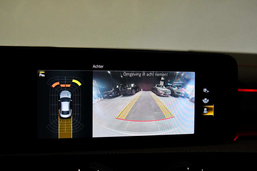 Mercedes-Benz CLA-Klasse 200 4MATIC AMG. Pano, HUD, Keyless, Camera, CarPlay, Sfeer!