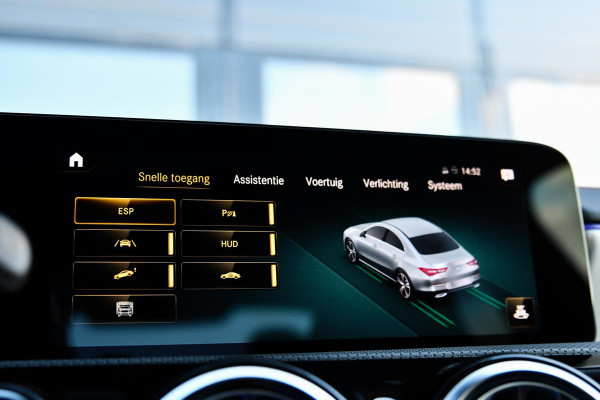 Mercedes-Benz CLA-Klasse 200 4MATIC AMG. Pano, HUD, Keyless, Camera, CarPlay, Sfeer!