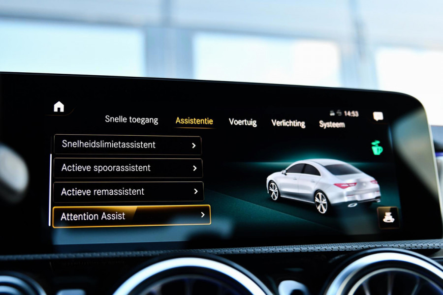 Mercedes-Benz CLA-Klasse 200 4MATIC AMG. Pano, HUD, Keyless, Camera, CarPlay, Sfeer!
