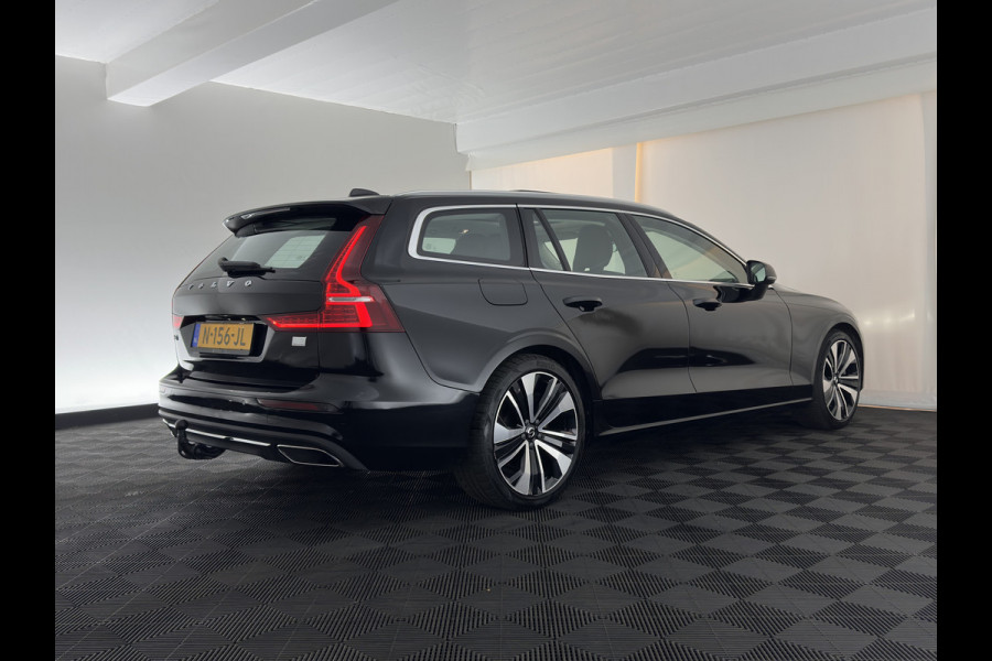 Volvo V60 2.0 T6 Recharge AWD Inscription (Plug-in) (INCL-BTW) Aut. *PANO | LEATHER | FULL-LED | MEMORY-PACK | KEYLESS | DIGI-COCKPIT | NAVI-FULLMAP | HEATED-SPORTSEATS | ECC | CRUISE | DAB | TOWBAR | 19''ALU*