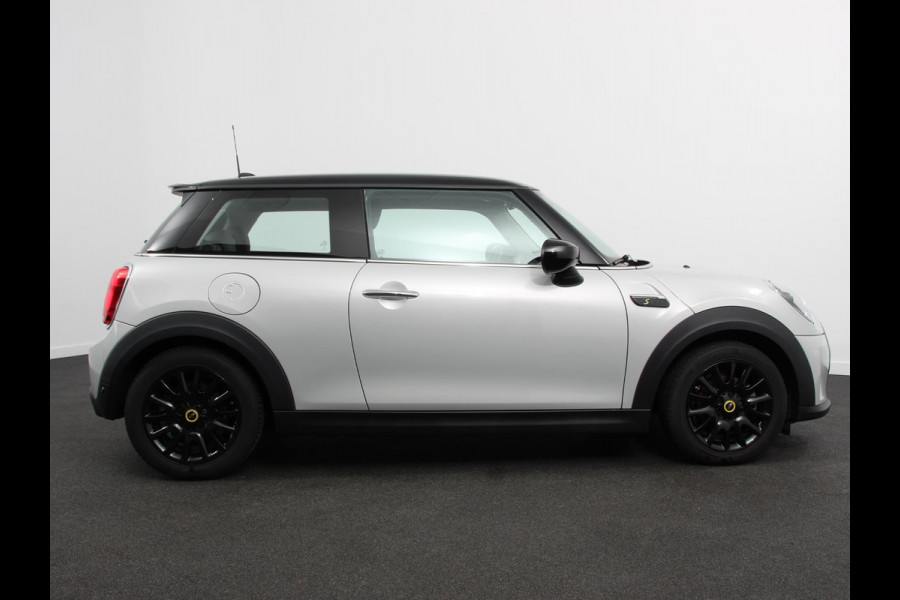 MINI Mini Electric Business Edition Automaat 33 kWh SOH 95% Navigatie Climate Control  Lichtmetalen Velgen  Dab Parkeer sensoren Cruise Control