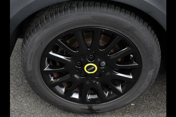 MINI Mini Electric Business Edition Automaat 33 kWh SOH 95% Navigatie Climate Control  Lichtmetalen Velgen  Dab Parkeer sensoren Cruise Control