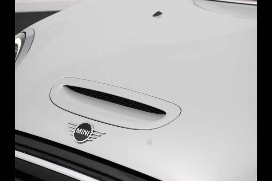 MINI Mini Electric Business Edition Automaat 33 kWh SOH 95% Navigatie Climate Control  Lichtmetalen Velgen  Dab Parkeer sensoren Cruise Control