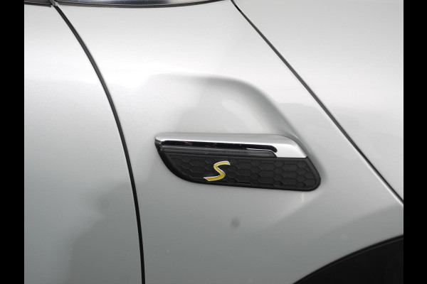 MINI Mini Electric Business Edition Automaat 33 kWh SOH 95% Navigatie Climate Control  Lichtmetalen Velgen  Dab Parkeer sensoren Cruise Control