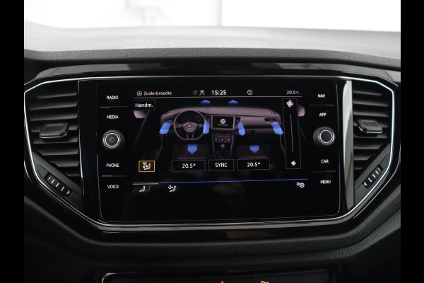Volkswagen T-Roc 1.5 TSI Sport | Carplay | Virtual Cockpit | Full LED | Navigatie | Climate control | Parkeerhulp | 19'' lichtmetalen velgen | Bluetooth | Getint glas | Sportstuur