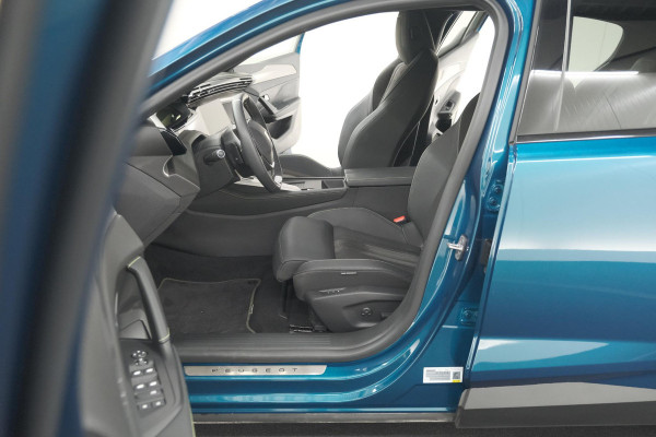 Peugeot 408 Hybrid 145 e-DCS6 GT | 360 Camera | Alcantara Pakket | Adaptieve Cruise Control | Elektrische Kofferklep