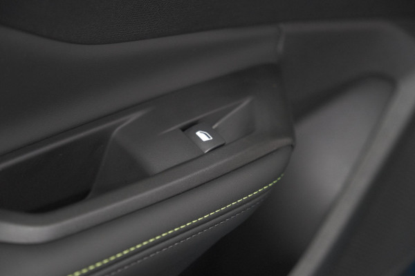 Peugeot 408 Hybrid 145 e-DCS6 GT | 360 Camera | Alcantara Pakket | Adaptieve Cruise Control | Elektrische Kofferklep