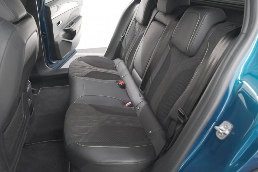 Peugeot 408 Hybrid 145 e-DCS6 GT | 360 Camera | Alcantara Pakket | Adaptieve Cruise Control | Elektrische Kofferklep
