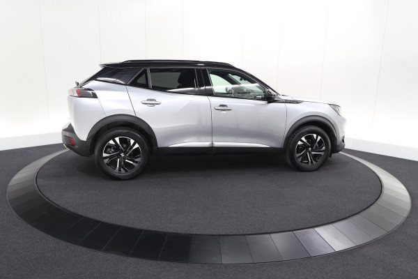 Peugeot 2008 PureTech 130 GT-Line | Camera | Adaptieve Cruise Control | Navigatie | Climate Control