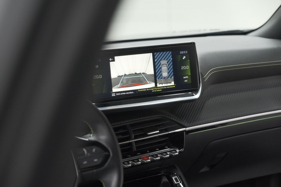 Peugeot 2008 PureTech 130 GT-Line | Camera | Adaptieve Cruise Control | Navigatie | Climate Control