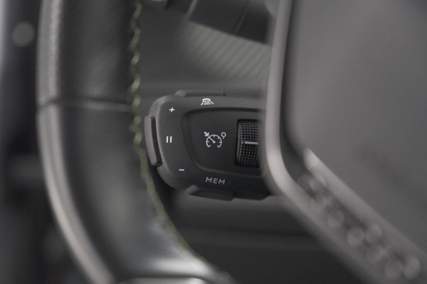 Peugeot 2008 PureTech 130 GT-Line | Camera | Adaptieve Cruise Control | Navigatie | Climate Control