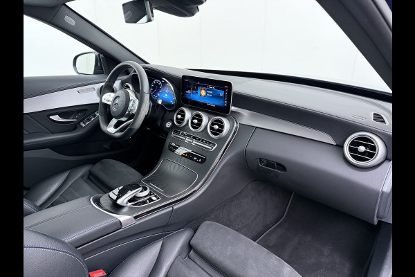Mercedes-Benz C-Klasse Estate 300 EQ Hybrid Business Sol. AMG Night Ltd Panoramadak Trekhaak Navi 360°Camera Stoelverwarming Apple Carplay Android Auto Matrix Led Lmv Privacy Glas Elek. Privacy Glas Bluetooth Elek.Achterklep Led 1.800KG Trekgewicht 1e Eigenaar Dealeronderhouden Origineel Nederlandse Auto