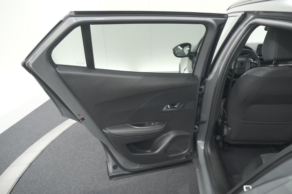 Peugeot 2008 Hybrid 145 e-DCS6 Allure | 360 Camera | Adaptieve Cruise Control | Dodehoekdetectie | Navigatie