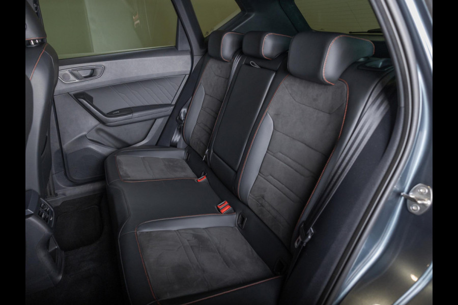 Seat Ateca 1.5 TSI FR Business Intense / 150pk / Stoel en stuurverwarming / Achteruitrij camera /