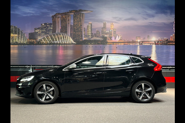 Volvo V40 2.0 D3 R-Design Sport Camera|Navi|Stoelverwarming|NL Auto