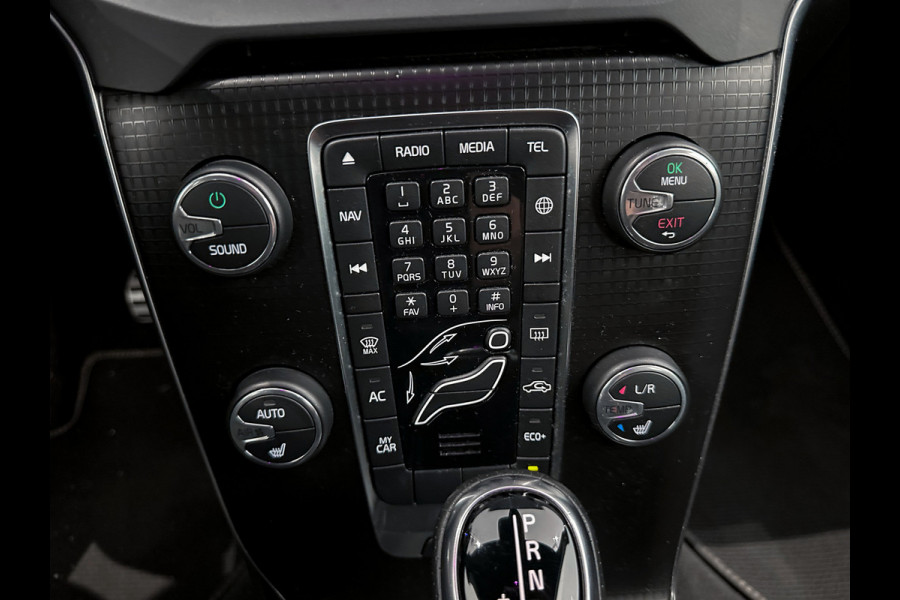 Volvo V40 2.0 D3 R-Design Sport Camera|Navi|Stoelverwarming|NL Auto