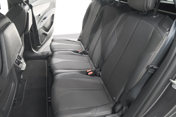 Peugeot 5008 PureTech 130 EAT8 GT | 7 Zitplaatsen | Camera | Adaptieve Cruise Control | Apple Carplay