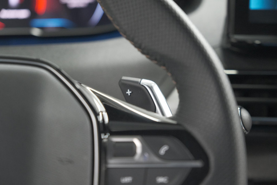 Peugeot 5008 PureTech 130 EAT8 GT | 7 Zitplaatsen | Camera | Adaptieve Cruise Control | Apple Carplay