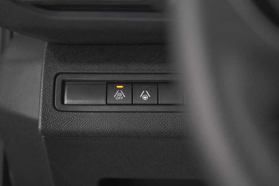 Peugeot 5008 PureTech 130 EAT8 GT | 7 Zitplaatsen | Camera | Adaptieve Cruise Control | Apple Carplay