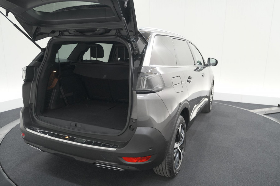 Peugeot 5008 PureTech 130 EAT8 GT | 7 Zitplaatsen | Camera | Adaptieve Cruise Control | Apple Carplay