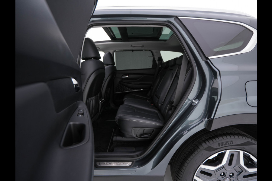 Hyundai Santa Fe 1.6 T-GDI HEV Premium Sky (Face-lift) (INCL-BTW) *PANO | LEATHER | FULL-LED | ADAPTIVE-CRUISE | BLINDSPOT | MEMORY-PACK | DIGI-COCKPIT | SHIFTPADDLES | PRIVACYGLASS | NAVI-FULLMAP | HEAD-UP |19''ALU*