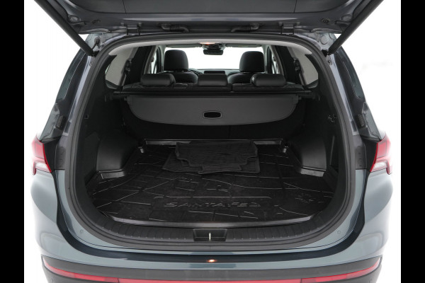 Hyundai Santa Fe 1.6 T-GDI HEV Premium Sky (Face-lift) (INCL-BTW) *PANO | LEATHER | FULL-LED | ADAPTIVE-CRUISE | BLINDSPOT | MEMORY-PACK | DIGI-COCKPIT | SHIFTPADDLES | PRIVACYGLASS | NAVI-FULLMAP | HEAD-UP |19''ALU*