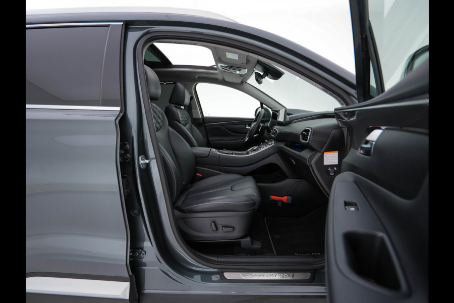 Hyundai Santa Fe 1.6 T-GDI HEV Premium Sky (Face-lift) (INCL-BTW) *PANO | LEATHER | FULL-LED | ADAPTIVE-CRUISE | BLINDSPOT | MEMORY-PACK | DIGI-COCKPIT | SHIFTPADDLES | PRIVACYGLASS | NAVI-FULLMAP | HEAD-UP |19''ALU*
