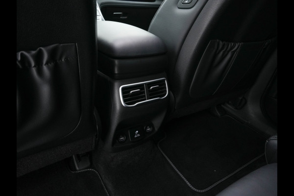 Hyundai Santa Fe 1.6 T-GDI HEV Premium Sky (Face-lift) (INCL-BTW) *PANO | LEATHER | FULL-LED | ADAPTIVE-CRUISE | BLINDSPOT | MEMORY-PACK | DIGI-COCKPIT | SHIFTPADDLES | PRIVACYGLASS | NAVI-FULLMAP | HEAD-UP |19''ALU*