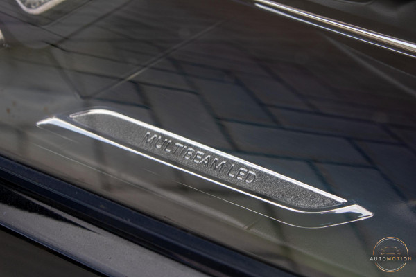 Mercedes-Benz CLA-Klasse 200 AMG Pano Memory Camera Sfeer