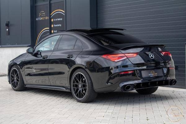 Mercedes-Benz CLA-Klasse 200 AMG Pano Memory Camera Sfeer