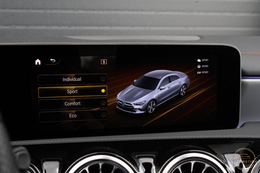 Mercedes-Benz CLA-Klasse 200 AMG Pano Memory Camera Sfeer
