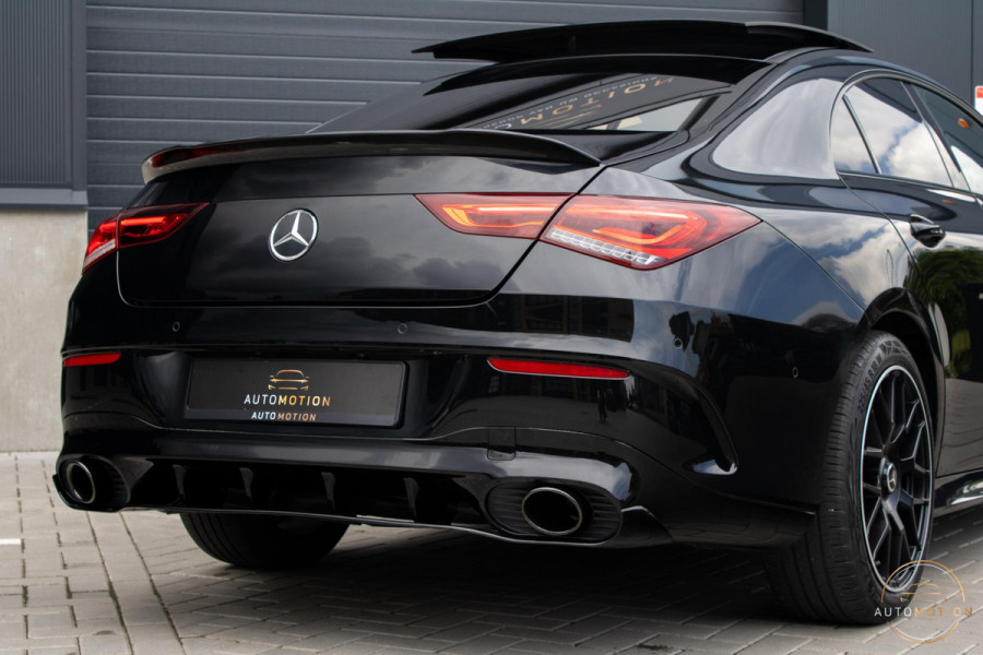 Mercedes-Benz CLA-Klasse 200 AMG Pano Memory Camera Sfeer
