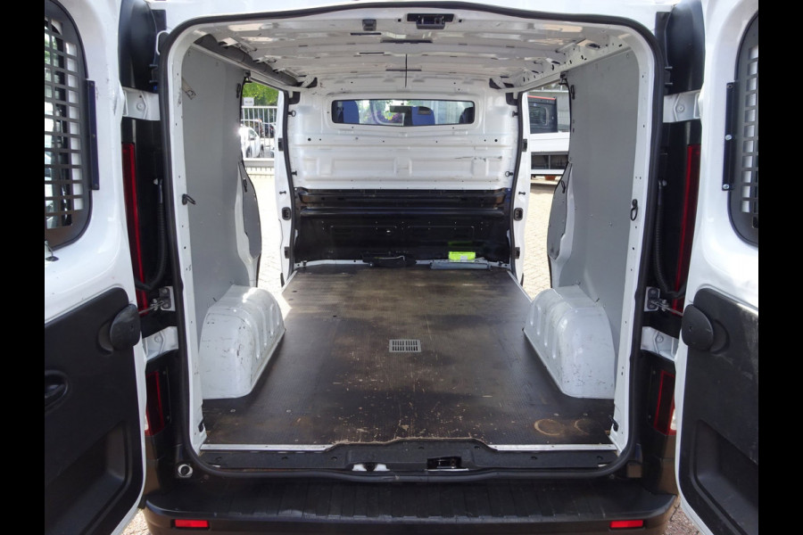 Renault Trafic 2.0 dCi 120 T29 L1H1 2 x SCHUIFDEUR AIRCO NAVIGATIE CRUISE CONTROL