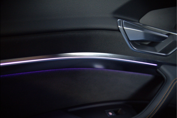 Audi e-tron Sportback 50 quattro S edition 71 kWh S-Line | Bang & Olufsen | Panoramadak | Stoelverwarming | Adaptive Cruise Control | Ambiance Verlichting | 360 Camera | Luchtvering | Memory Seat | Keyless | Trekhaak | SOH 89%