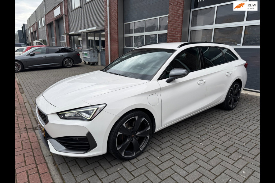 CUPRA Leon Sportstourer 1.4 e-Hybrid 245 LED Sfeer Navi PDC