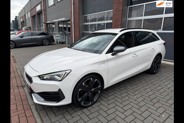 CUPRA Leon Sportstourer 1.4 e-Hybrid 245 LED Sfeer Navi PDC