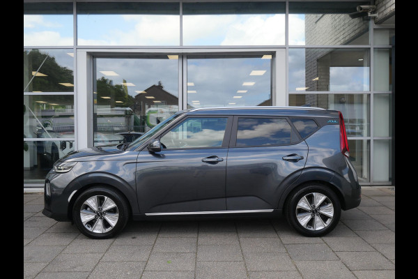 Kia e-Soul DynamicPlusLine 64 kWh | SOH 93,4% | Warmtepomp | Navigatie | Adaptief | Camera | Stoel/Stuurverwarming