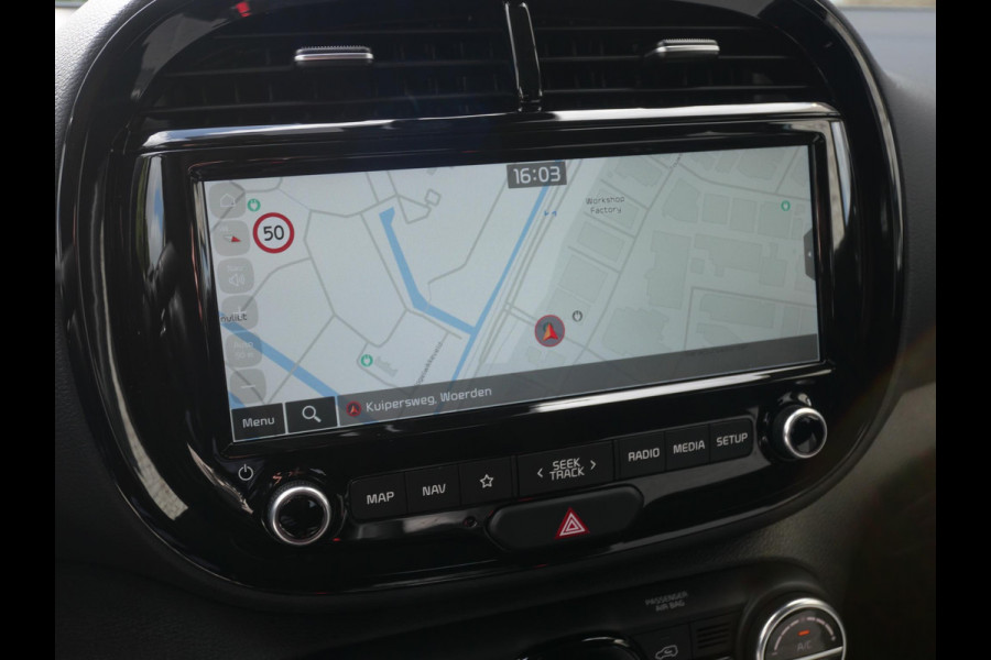 Kia e-Soul DynamicPlusLine 64 kWh | SOH 93,4% | Warmtepomp | Navigatie | Adaptief | Camera | Stoel/Stuurverwarming