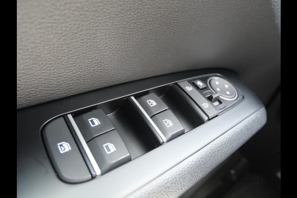 Kia e-Soul DynamicPlusLine 64 kWh | SOH 93,4% | Warmtepomp | Navigatie | Adaptief | Camera | Stoel/Stuurverwarming
