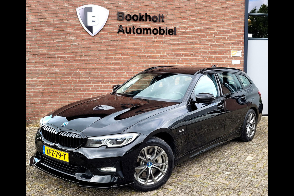 BMW 3 Serie 330E XDRIVE Sport - 360-cam, HUD, Laser, Drive Assist, Trekhaak, Keyless (292PK 1e Eig. BTW)