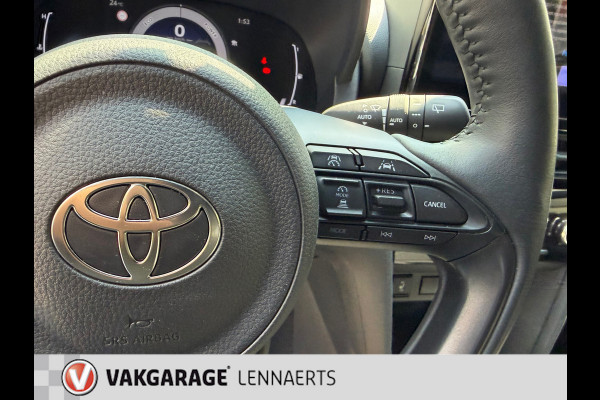 Toyota Yaris Cross 1.5 Hybrid 115 First Edition, Rijklaarprijs / 12 mnd Bovag garantie
