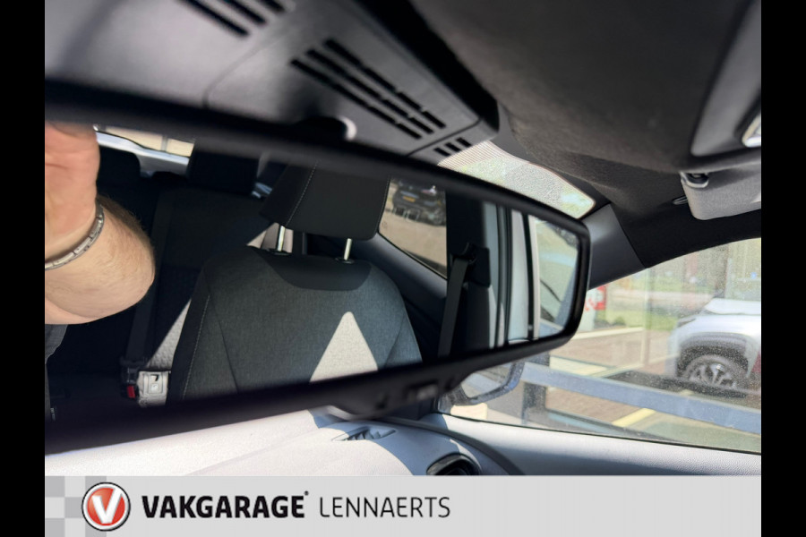 Toyota Yaris Cross 1.5 Hybrid 115 First Edition, Rijklaarprijs / 12 mnd Bovag garantie