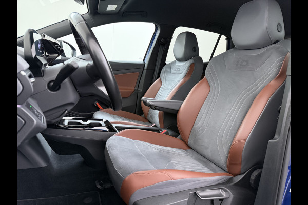 Volkswagen ID.4 1st 82kWh SOH 89,4% Trekhaak Warmtepomp Navi Ecc Camera Stoel+Stuurverwarming Apple Carplay Android Auto Pdc Lmv 20" Privacy Glas Led Isofix Voorruitverwarming DAB Rijstrooksensor 1.000KG Trekgewicht 1e Eigenaar Dealeronderhouden Origineel Nederlandse Auto